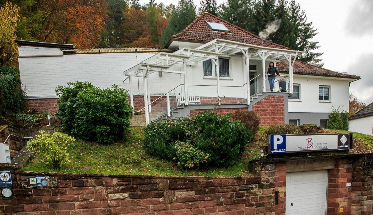 Villa Bruderfels, Garni Rodalben Buitenkant foto