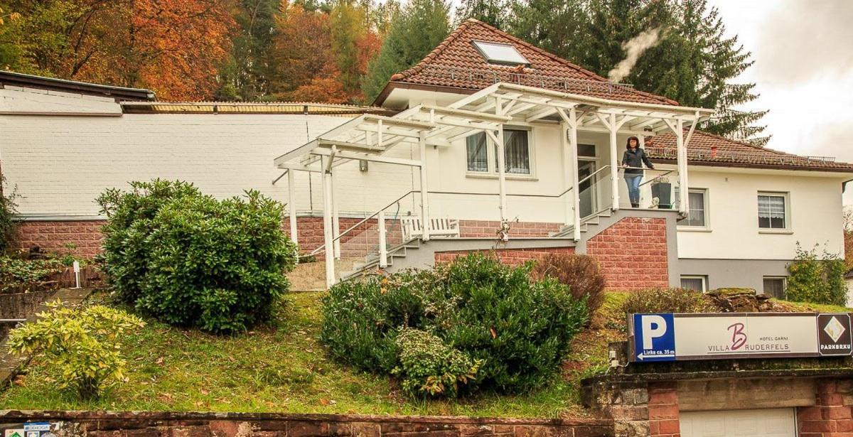Villa Bruderfels, Garni Rodalben Buitenkant foto